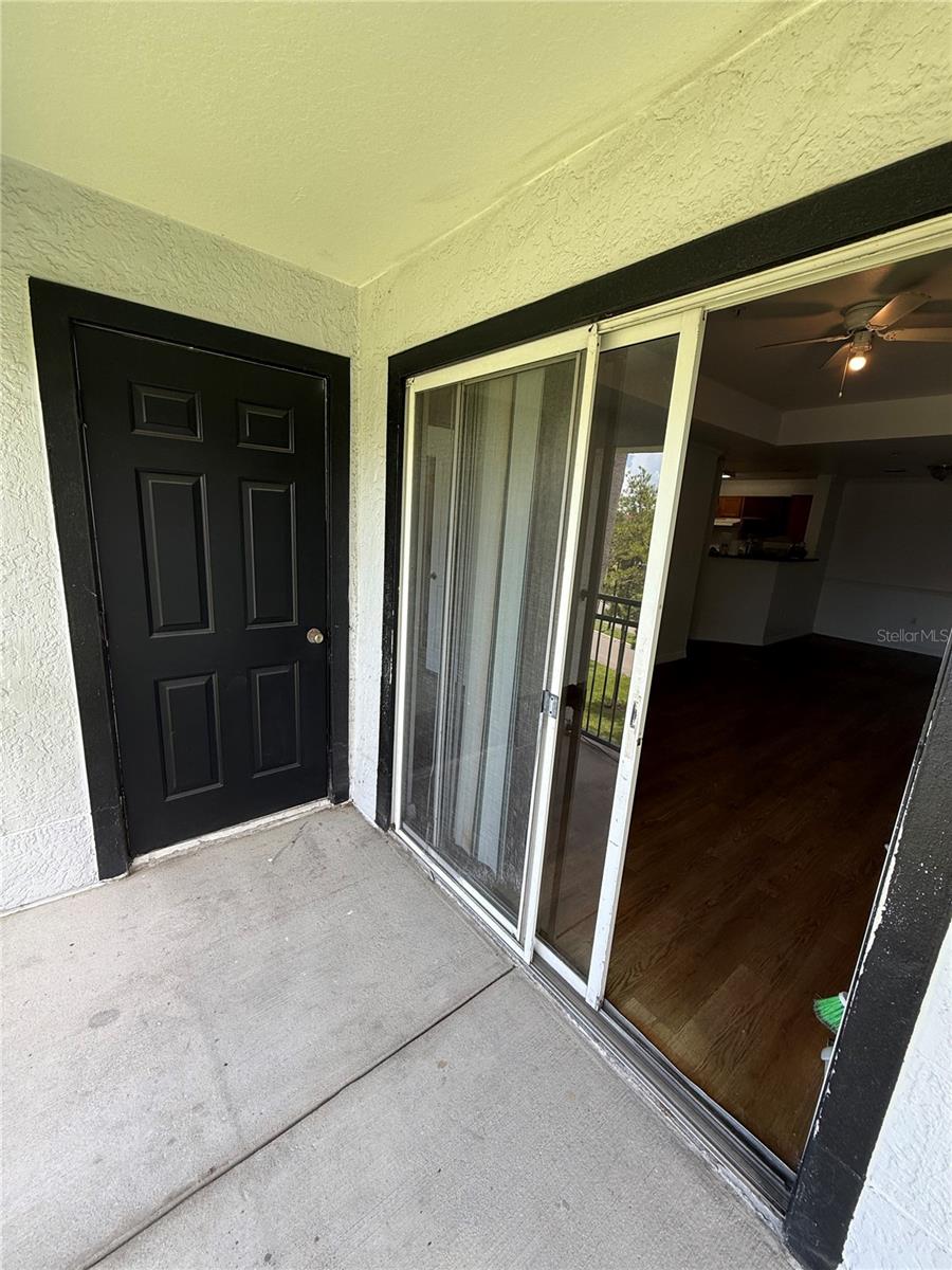 Image 14 of 17 For 3712 Castle Pines Lane 4137