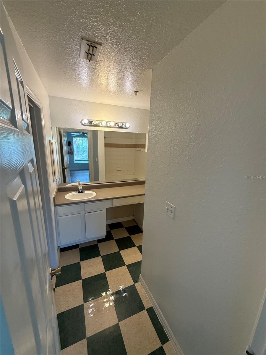 Image 7 of 17 For 3712 Castle Pines Lane 4137