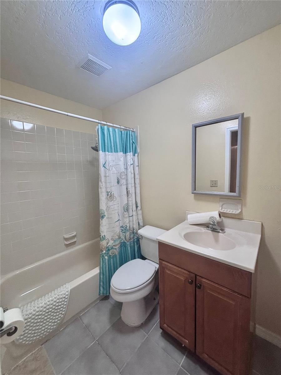 Image 7 of 7 For 1513 Central Avenue