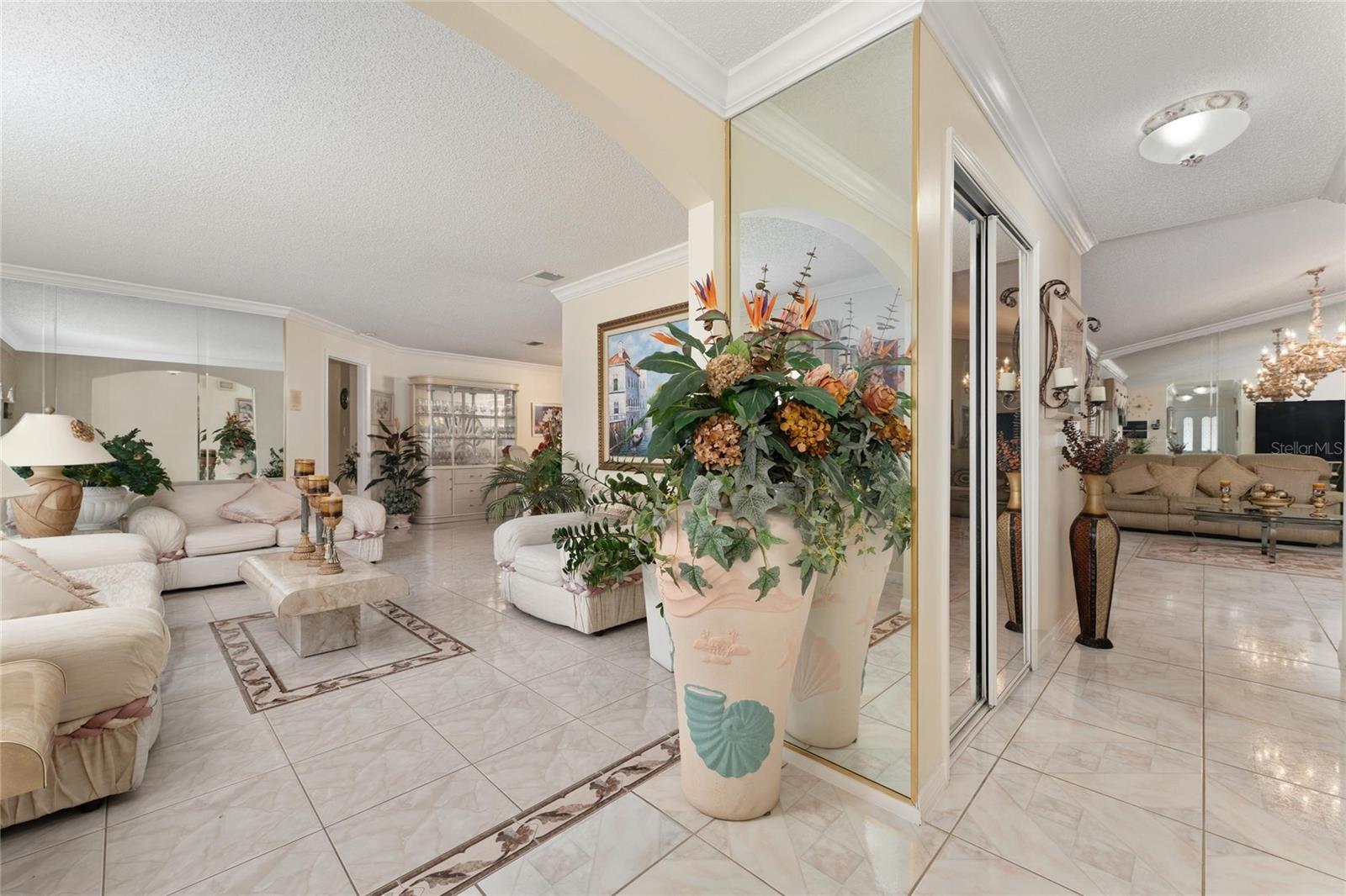 Image 10 of 36 For 2779 Muscatello Street