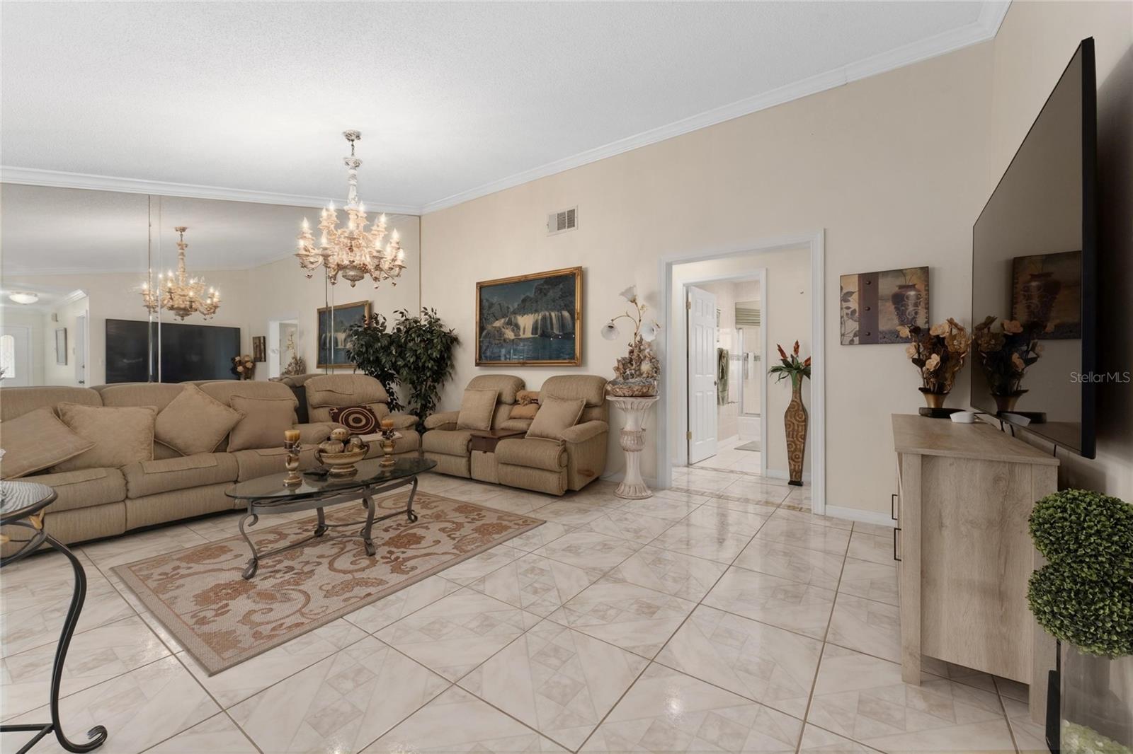 Image 11 of 36 For 2779 Muscatello Street