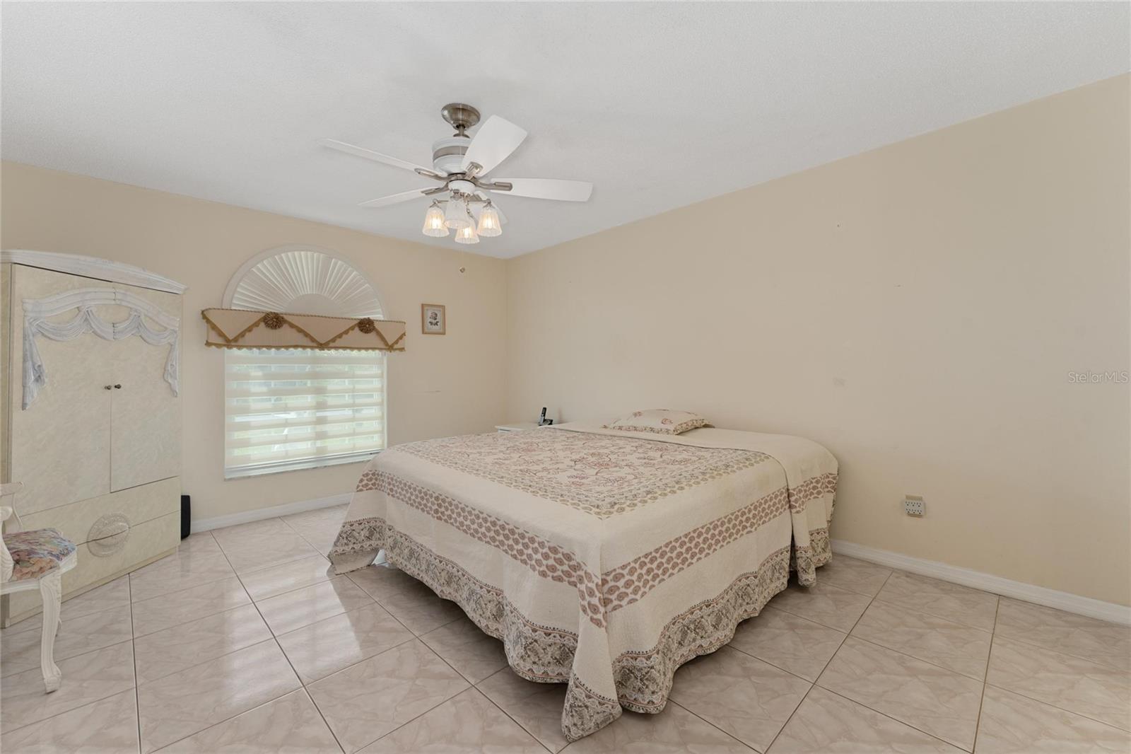 Image 17 of 36 For 2779 Muscatello Street