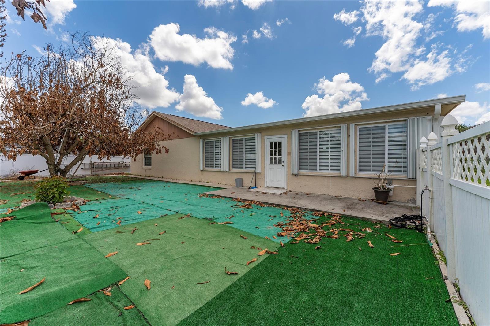 Image 32 of 36 For 2779 Muscatello Street