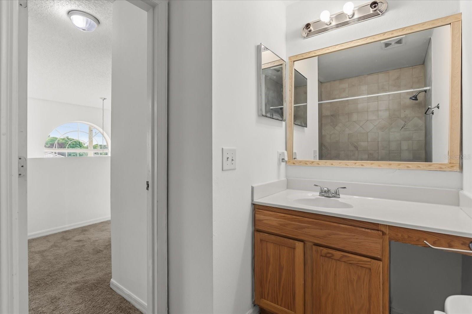 Image 25 of 46 For 1780 Howland Boulevard