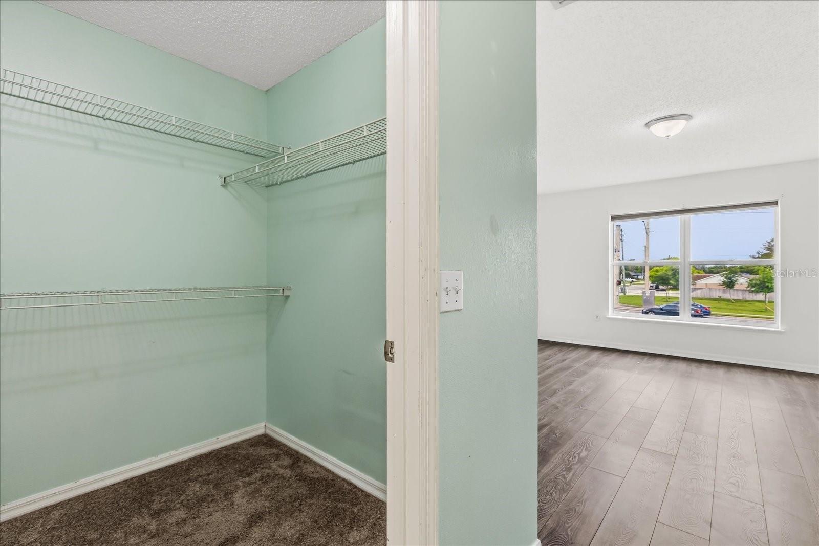 Image 31 of 46 For 1780 Howland Boulevard