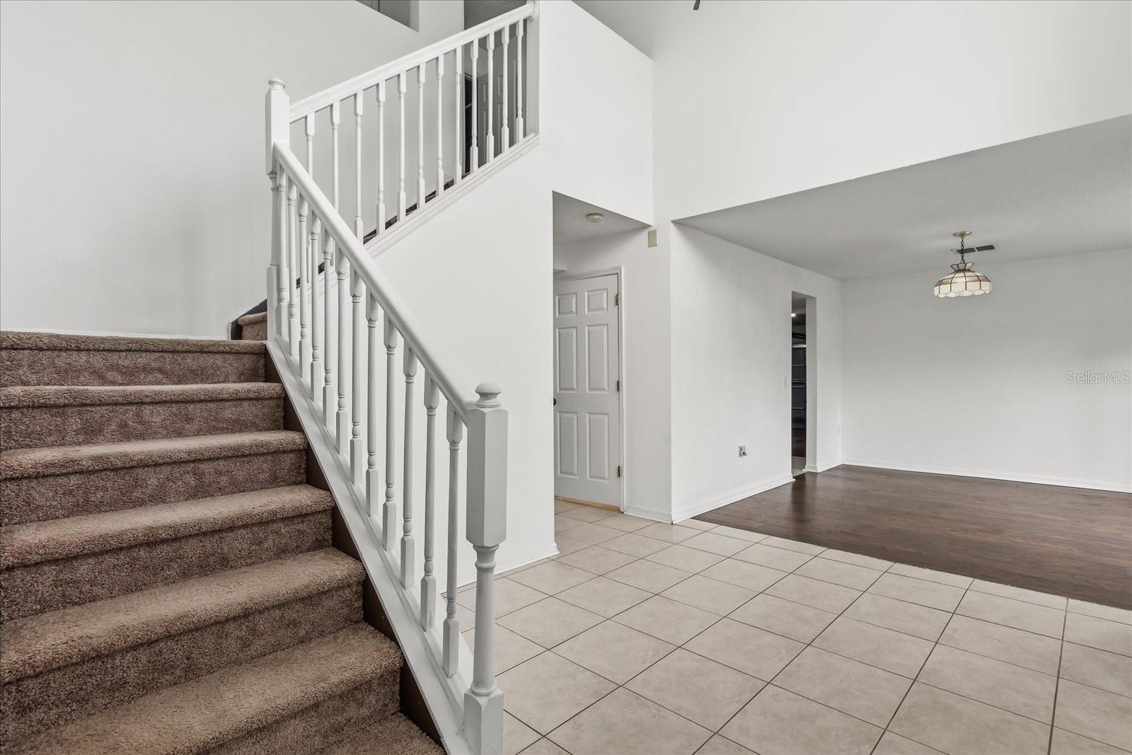 Image 6 of 46 For 1780 Howland Boulevard