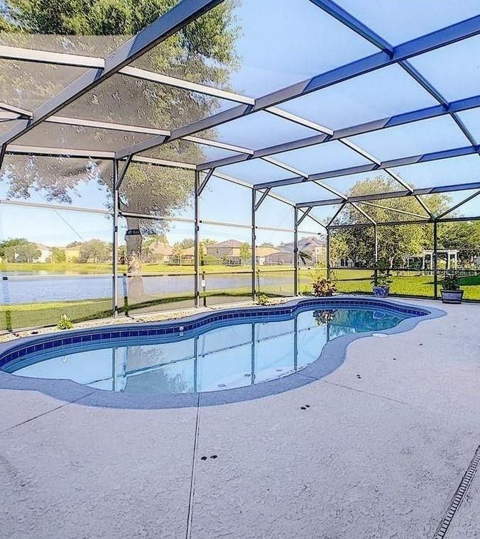 Image 2 of 25 For 12827 Oulton Circle