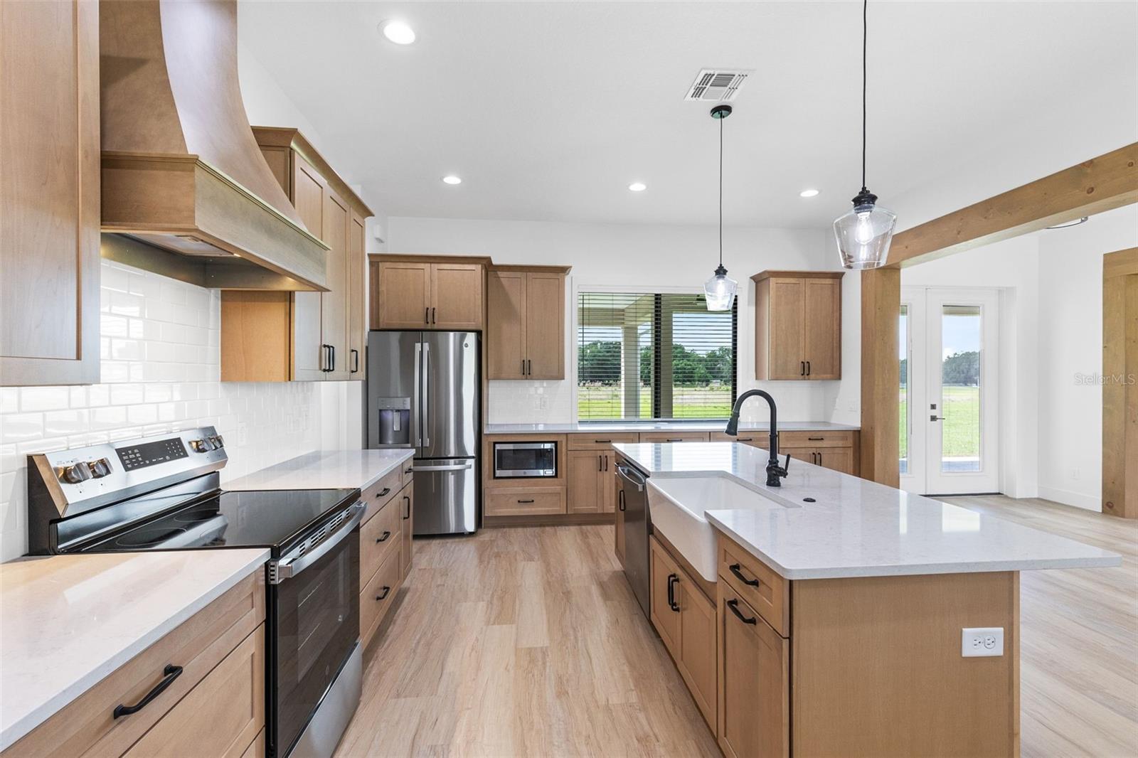 Image 16 of 40 For 1290 Whitman Lane