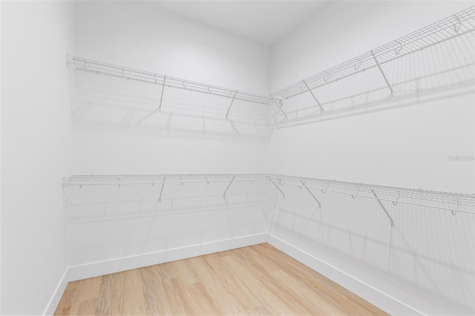 Image 22 of 40 For 1290 Whitman Lane