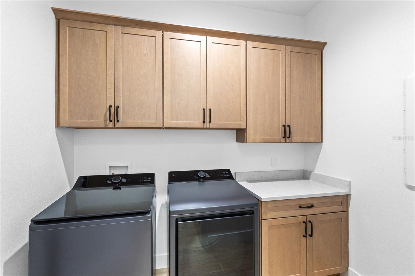 Image 28 of 40 For 1290 Whitman Lane