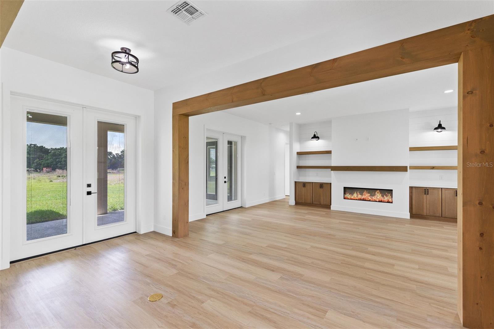 Image 7 of 40 For 1290 Whitman Lane