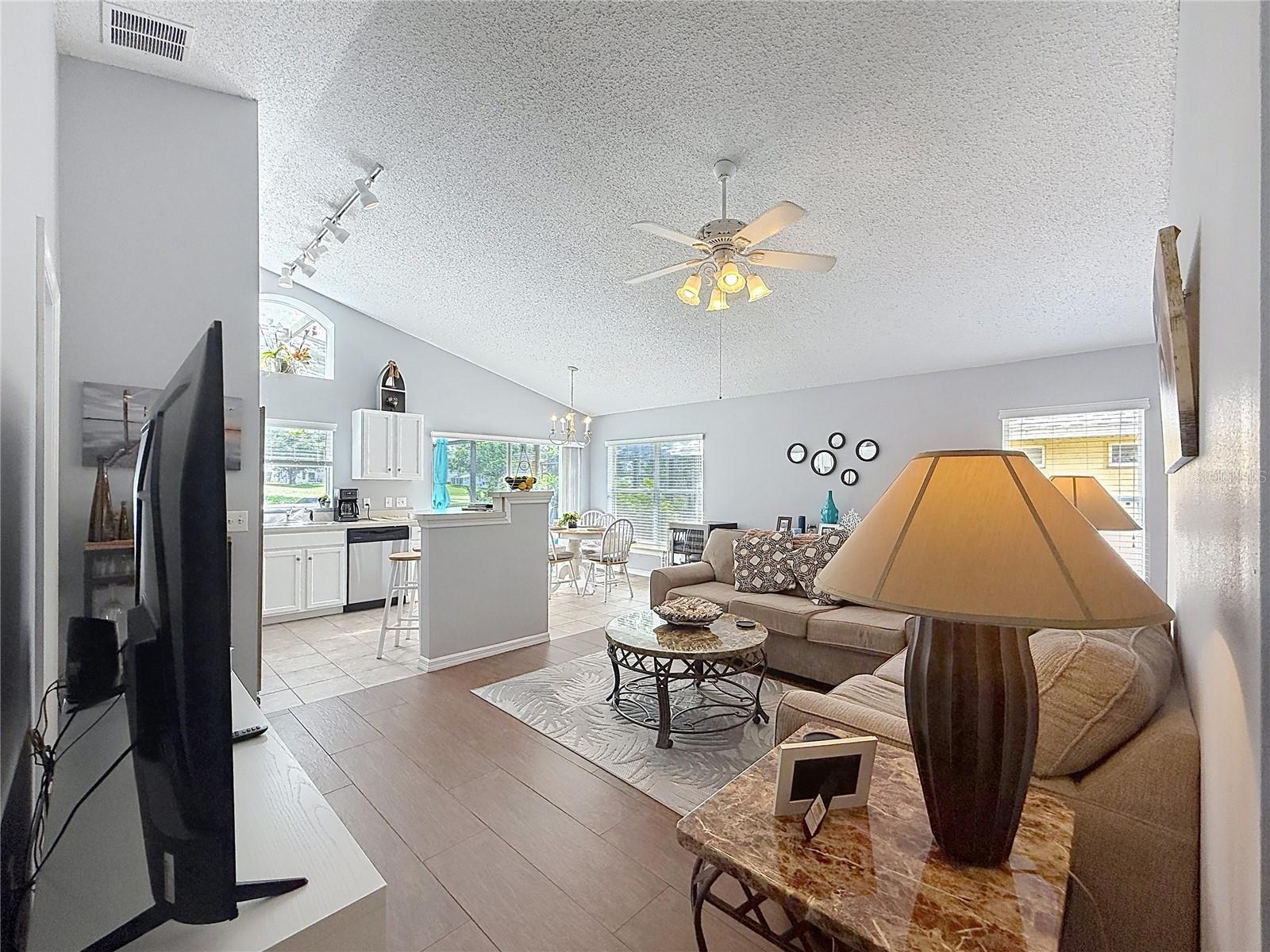 Image 7 of 25 For 1140 Mariner Cay Drive