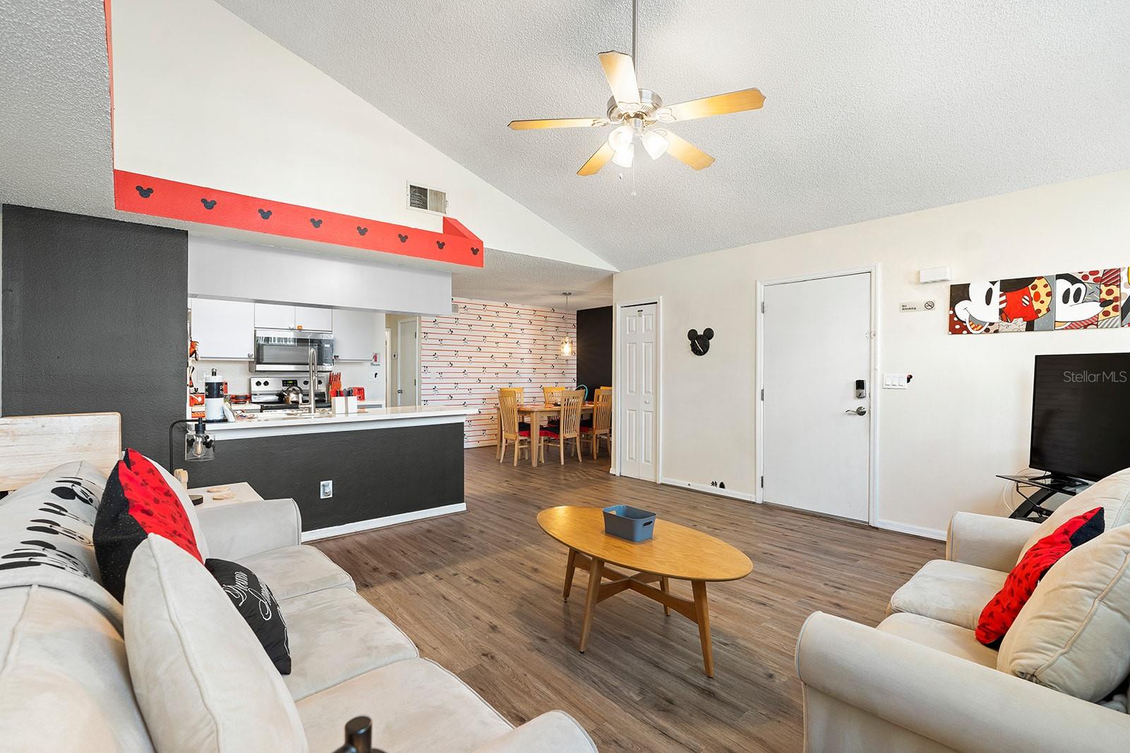 Image 4 of 15 For 2735 Poinciana Boulevard 100