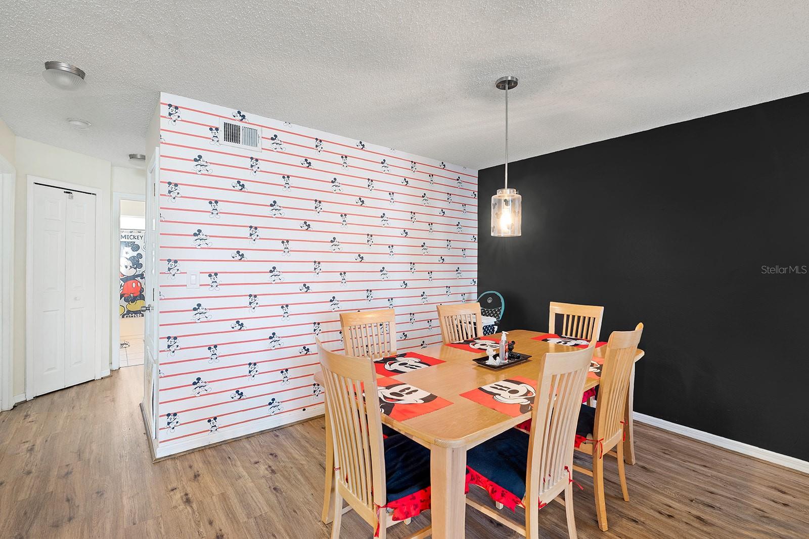 Image 6 of 15 For 2735 Poinciana Boulevard 100