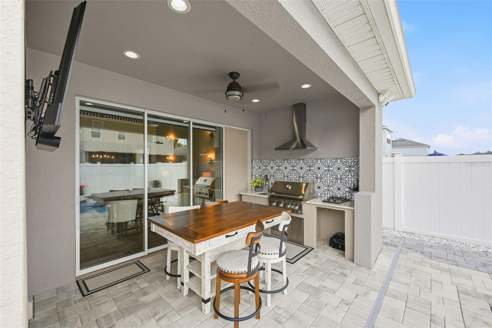 Image 44 of 58 For 2385 Dammar Street