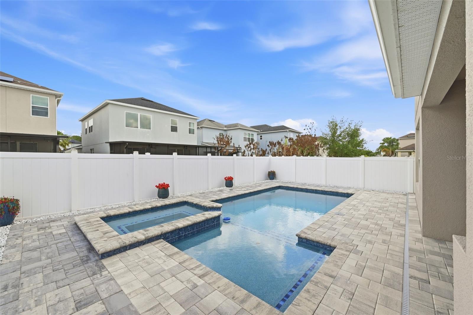 Image 46 of 58 For 2385 Dammar Street