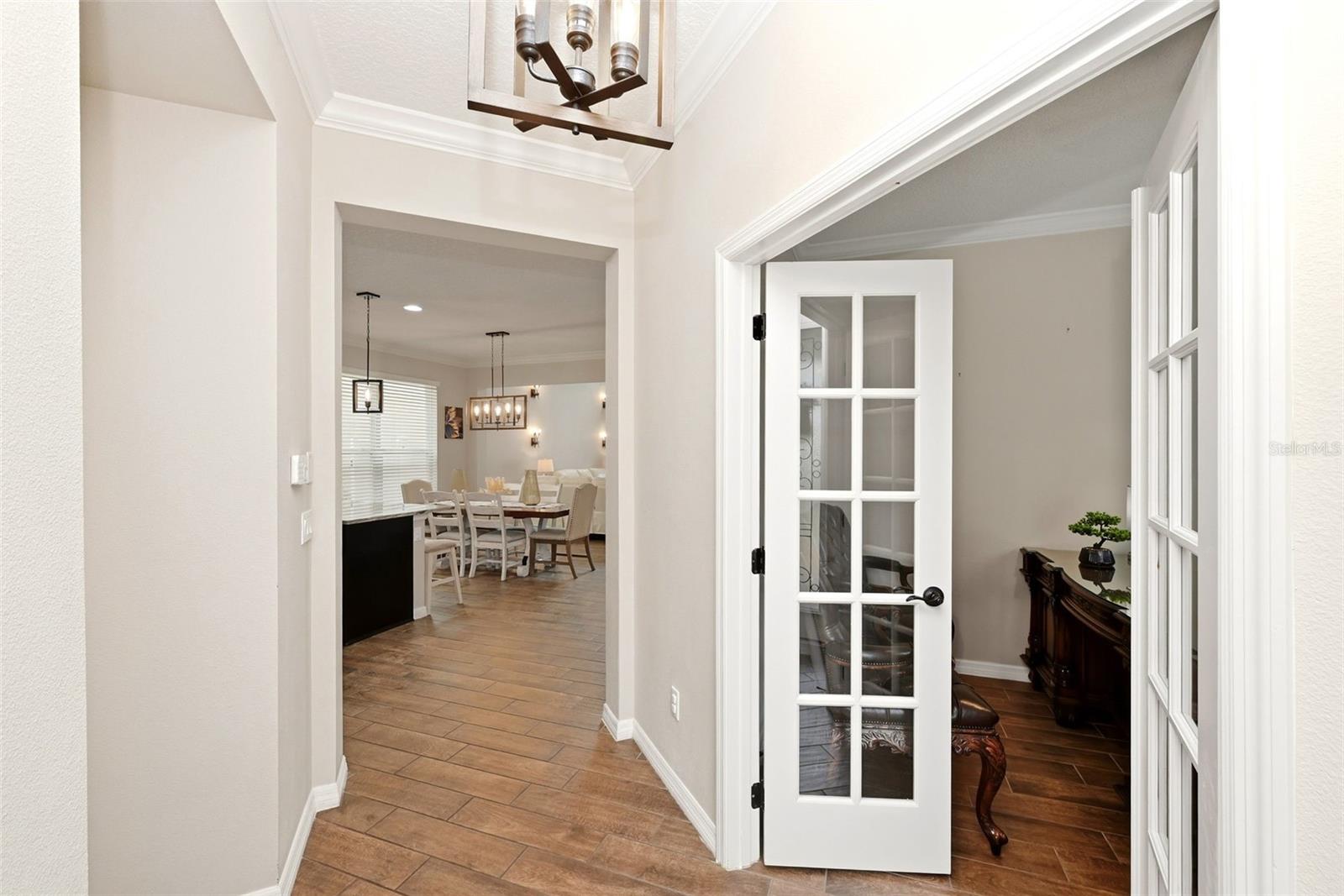 Image 8 of 58 For 2385 Dammar Street