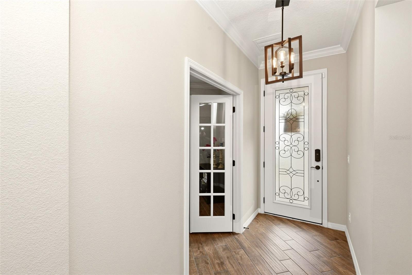 Image 9 of 58 For 2385 Dammar Street