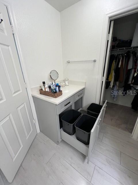 Image 11 of 15 For 16332 Winding Preserve Circle