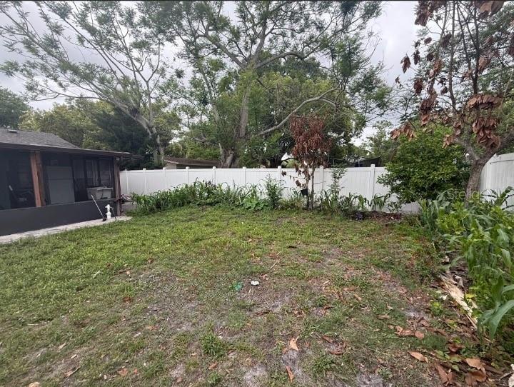 Image 12 of 12 For 2533 El Portal Avenue