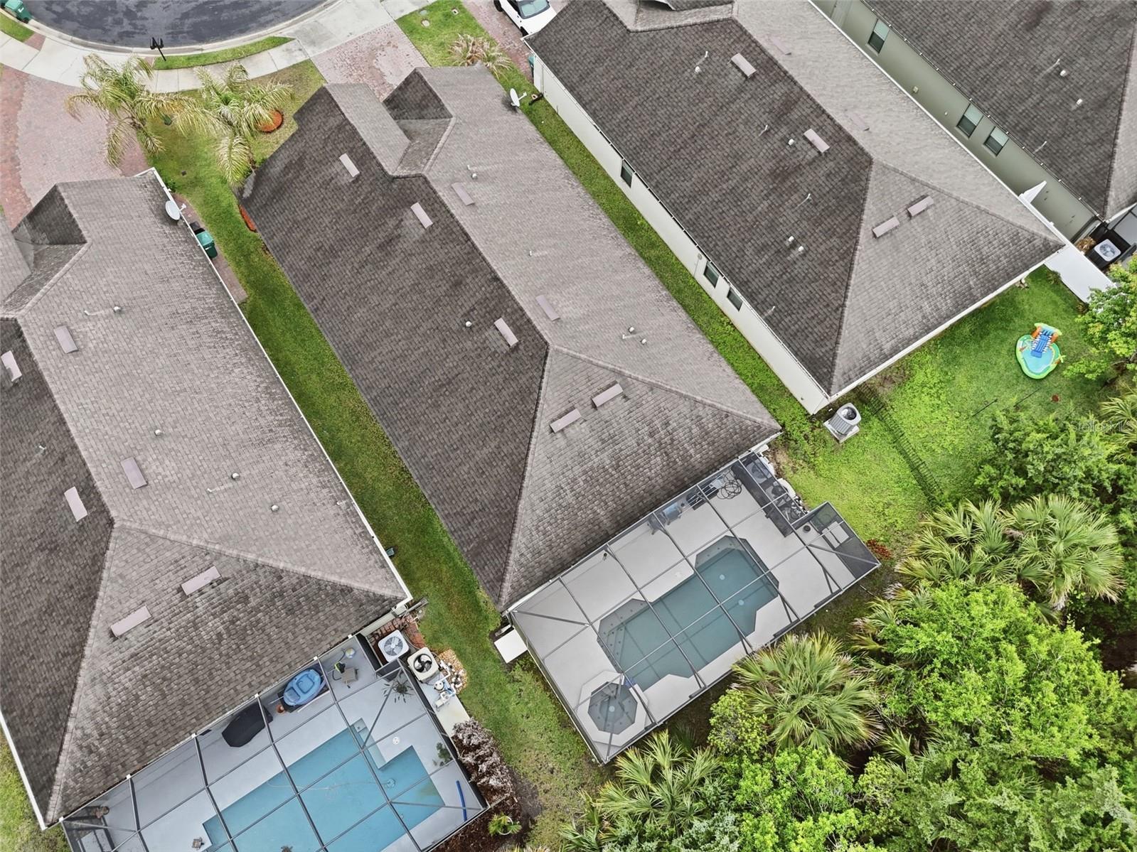 Listing photo id 42 for 5541 Extravagant Court