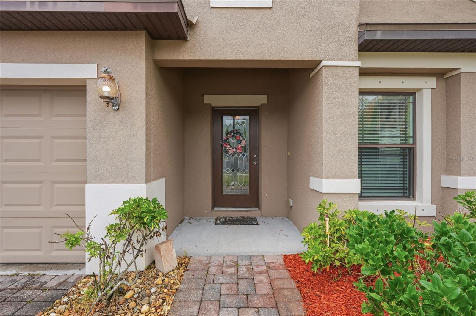 Listing photo id 4 for 5541 Extravagant Court