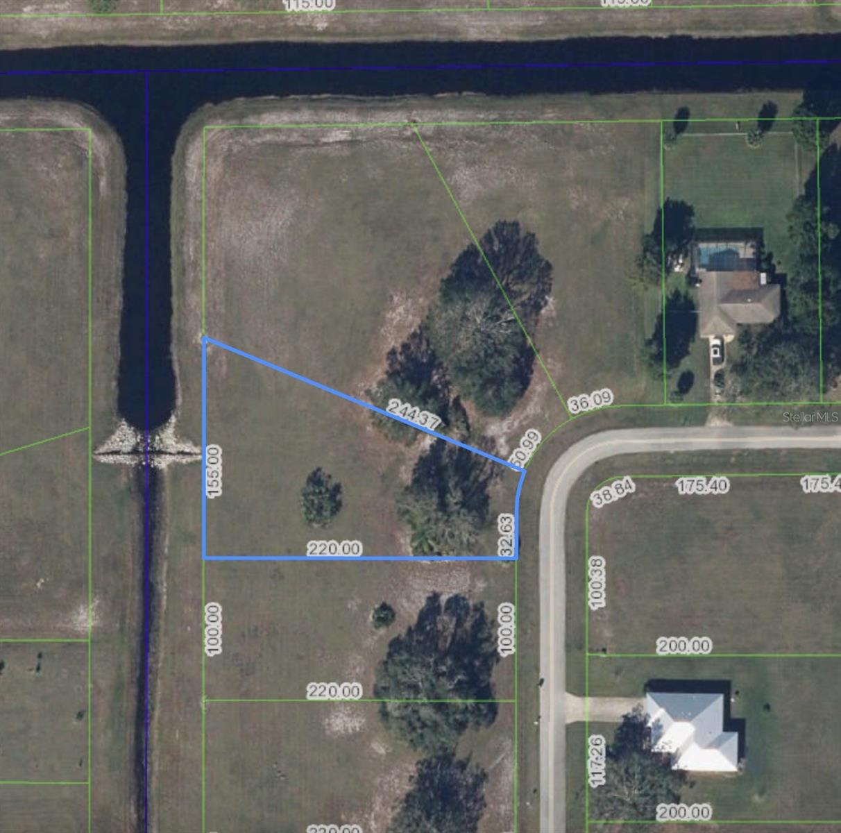 Details for 432 Mirador Drive, SEBRING, FL 33876