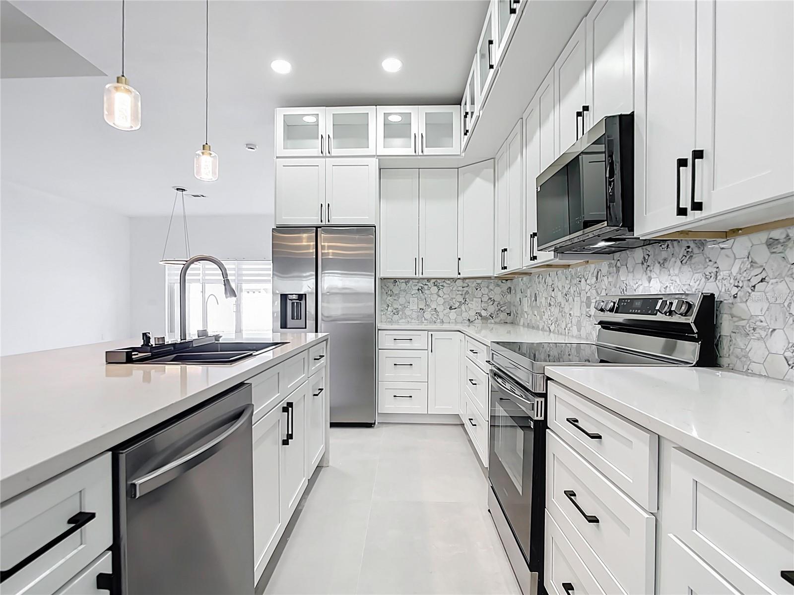 Image 10 of 34 For 174 Ingram Boulevard