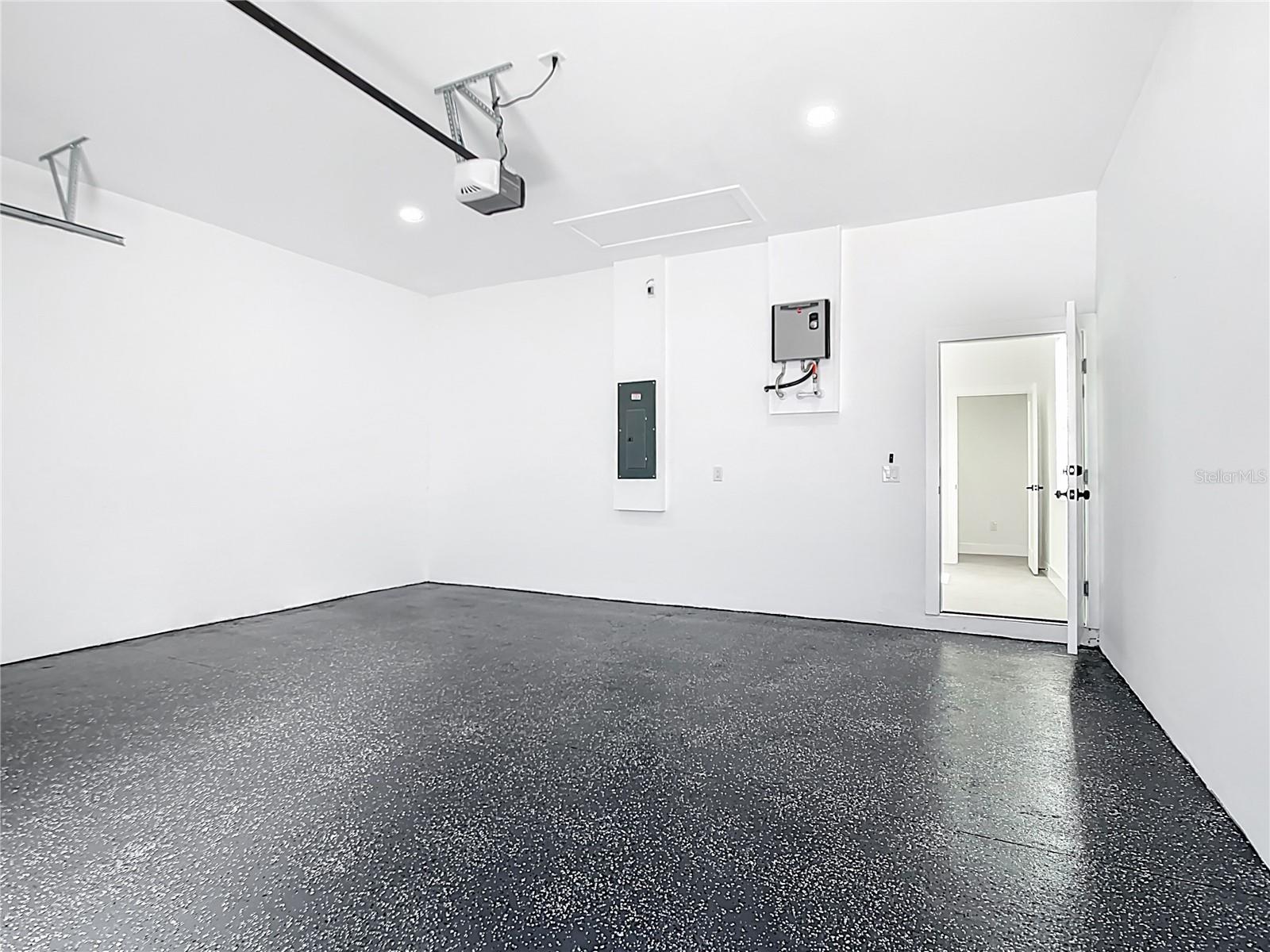 Image 27 of 34 For 174 Ingram Boulevard