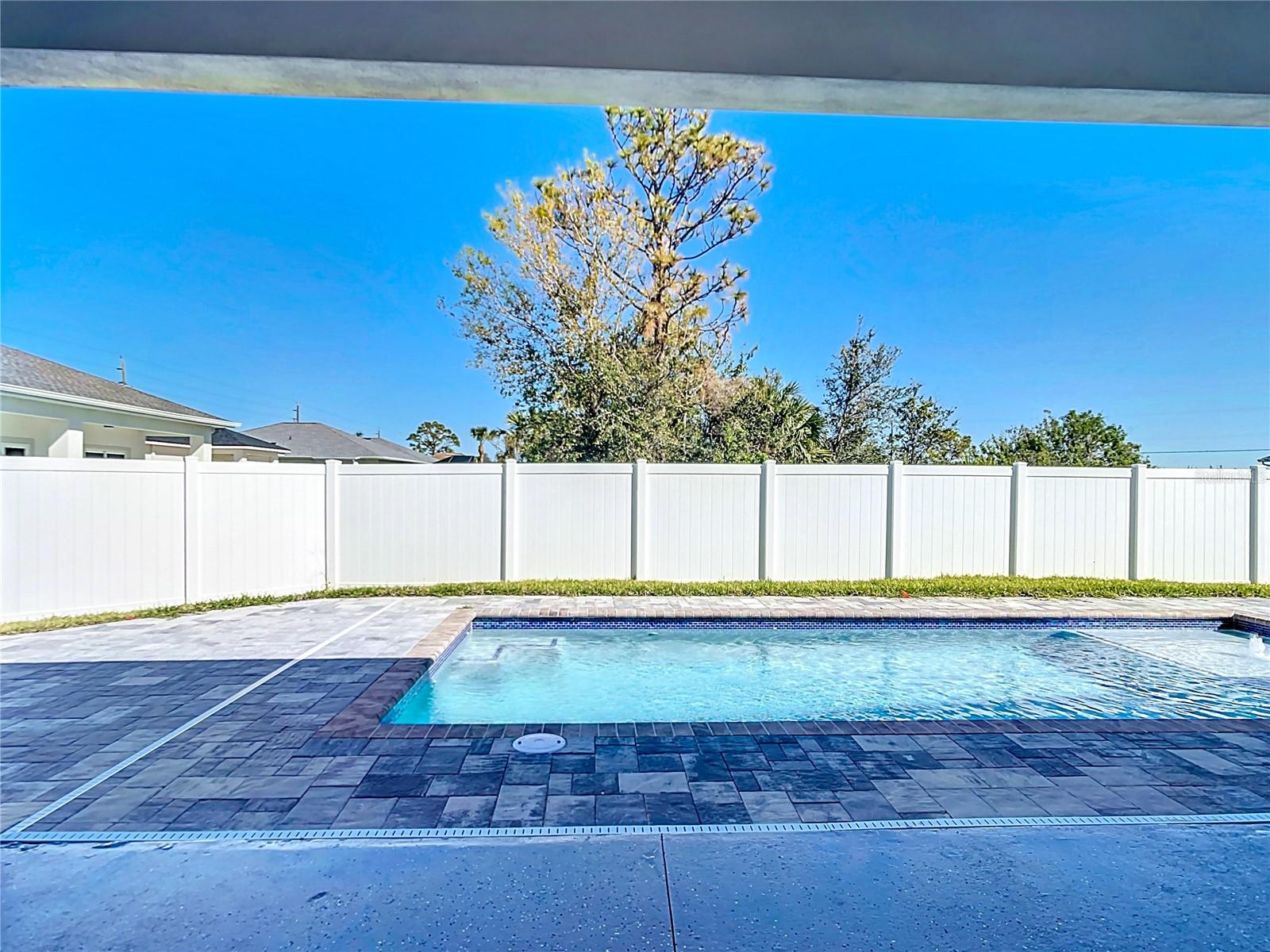 Image 29 of 34 For 174 Ingram Boulevard