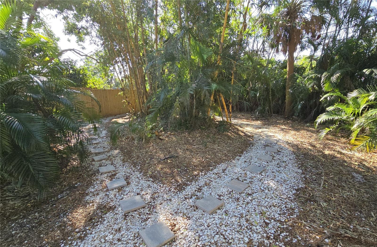 Image 28 of 41 For 2107 Pine Terrace