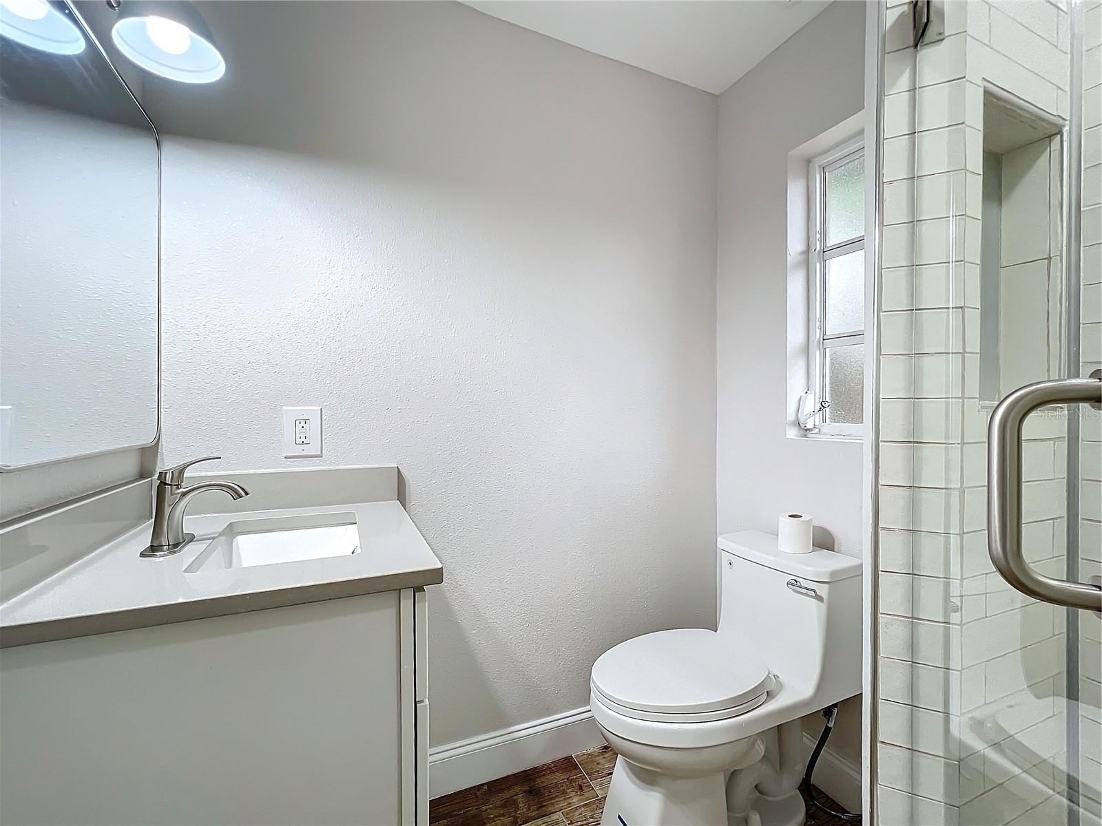 Image 35 of 41 For 2107 Pine Terrace