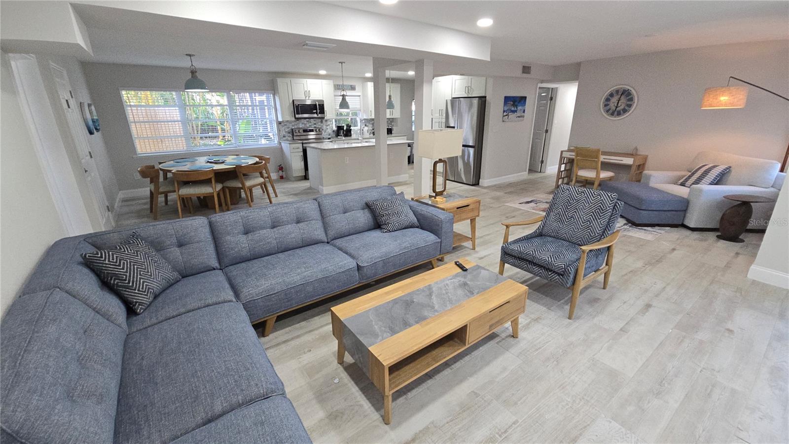 Image 5 of 41 For 2107 Pine Terrace