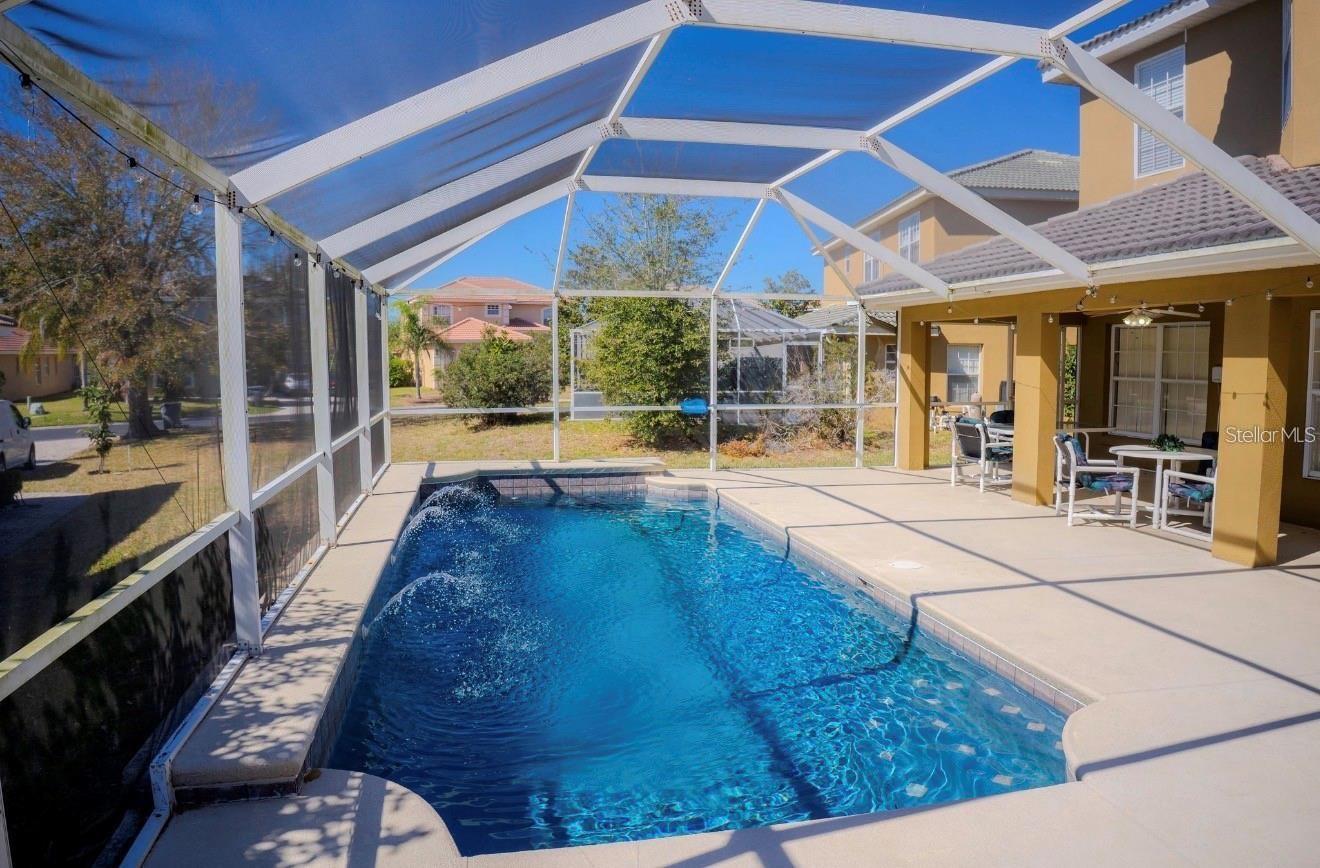 Image 17 of 84 For 416 Vista Loop