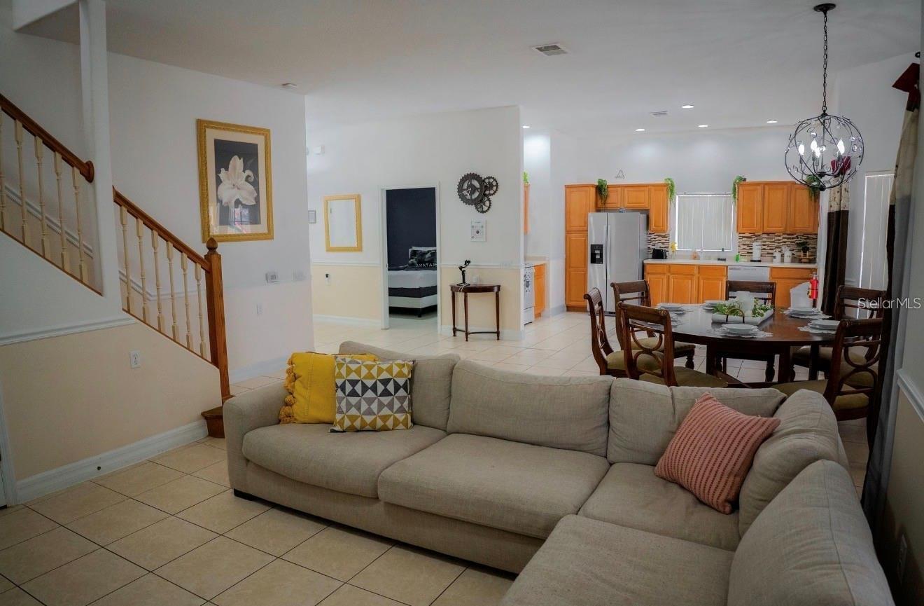 Image 30 of 84 For 416 Vista Loop