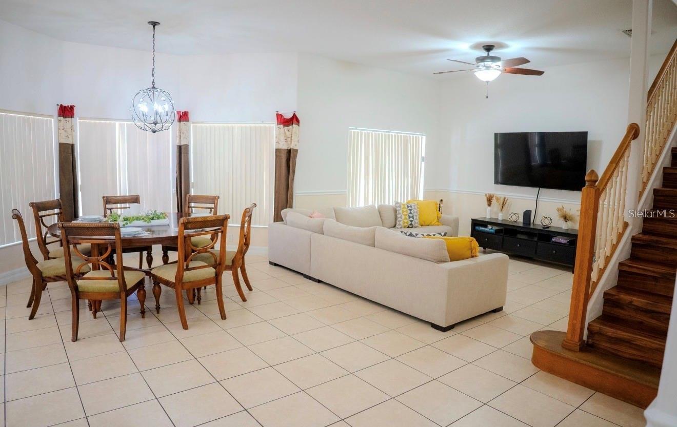 Image 33 of 84 For 416 Vista Loop