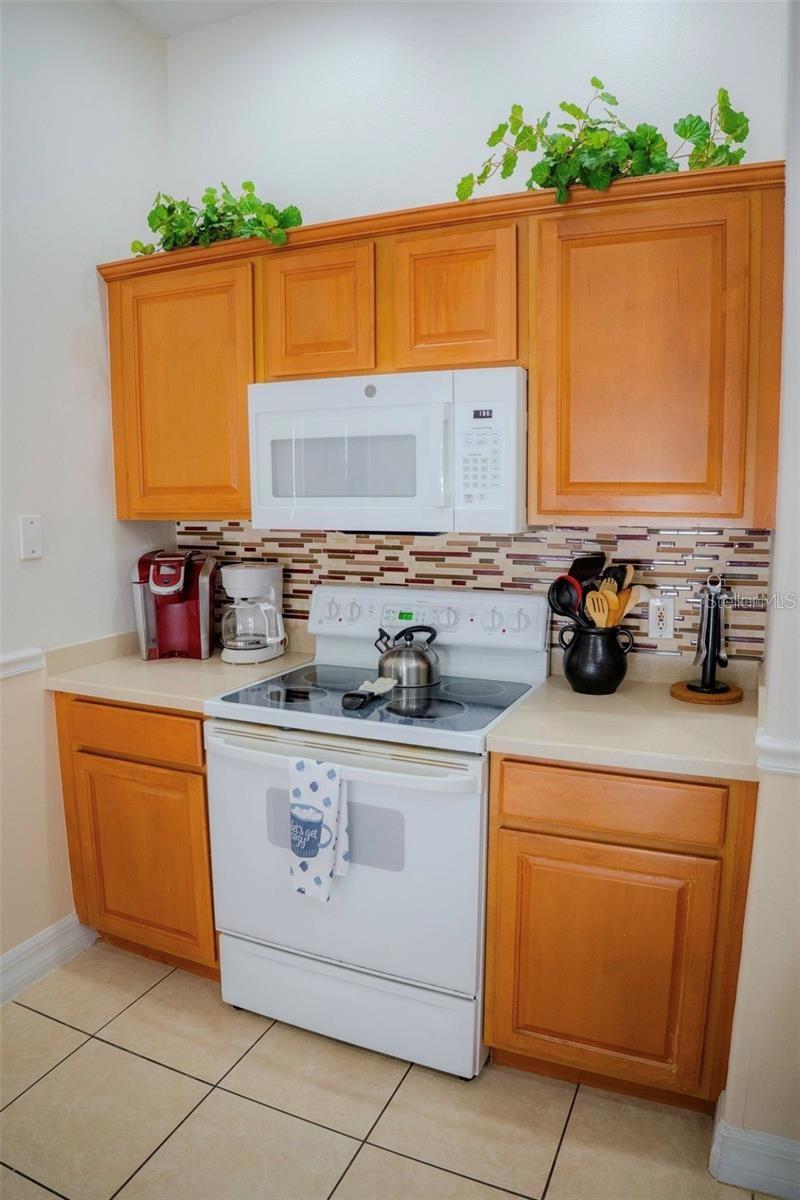 Image 42 of 84 For 416 Vista Loop