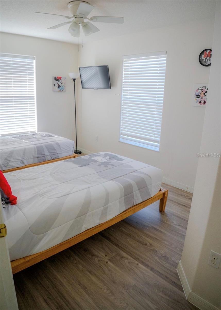 Image 70 of 84 For 416 Vista Loop