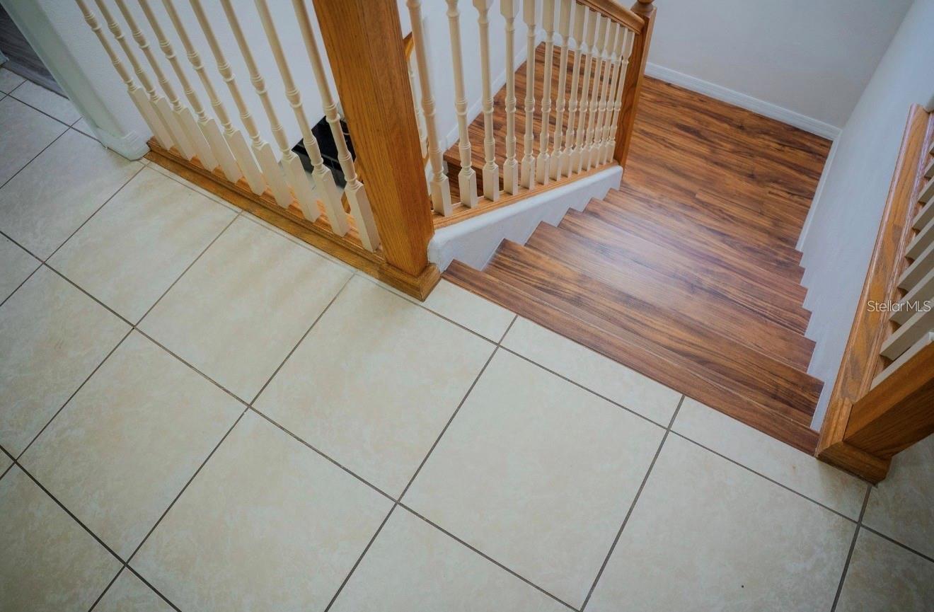 Image 76 of 84 For 416 Vista Loop