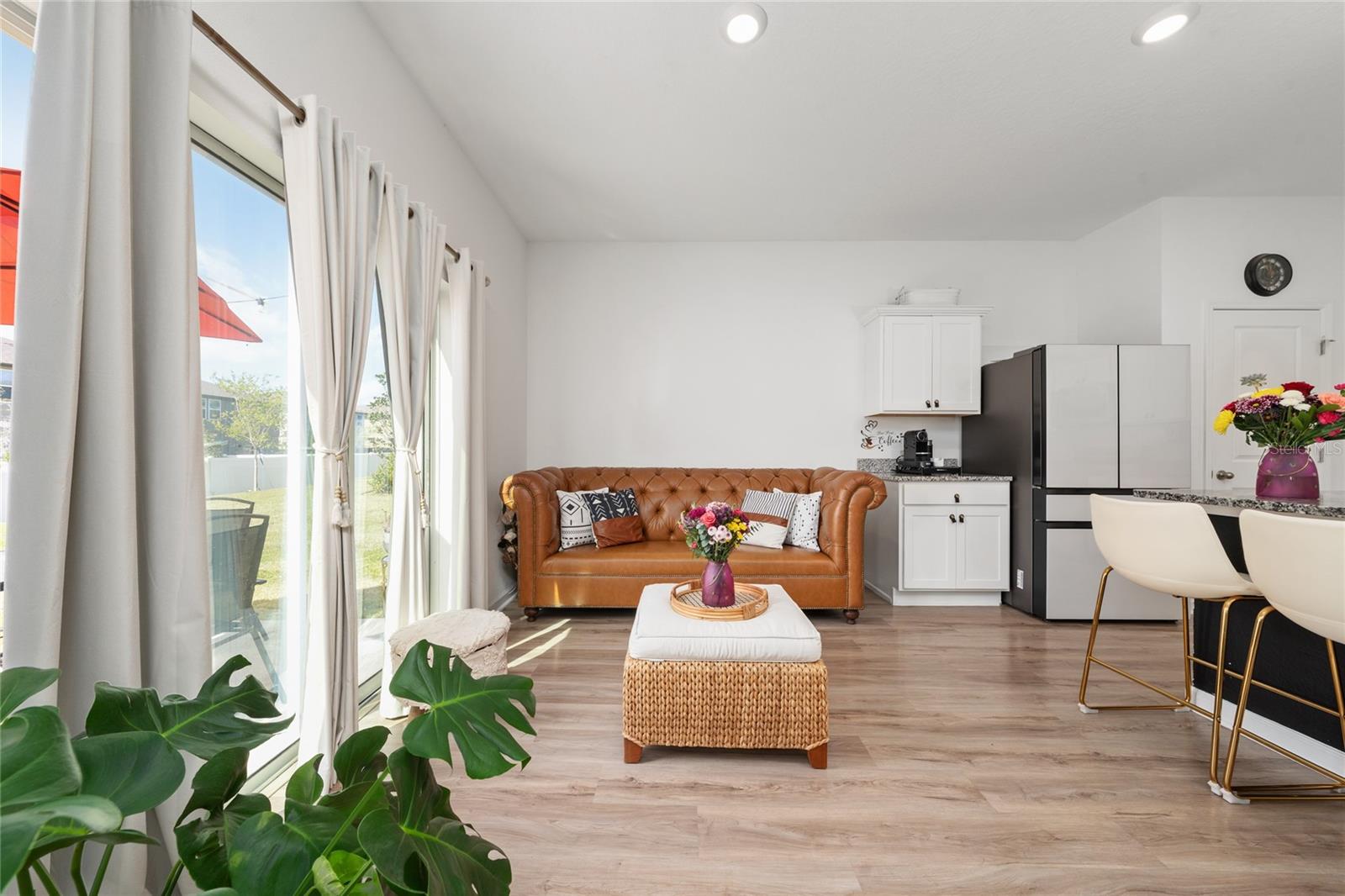 Image 36 of 52 For 2149 Treasure Hill Street