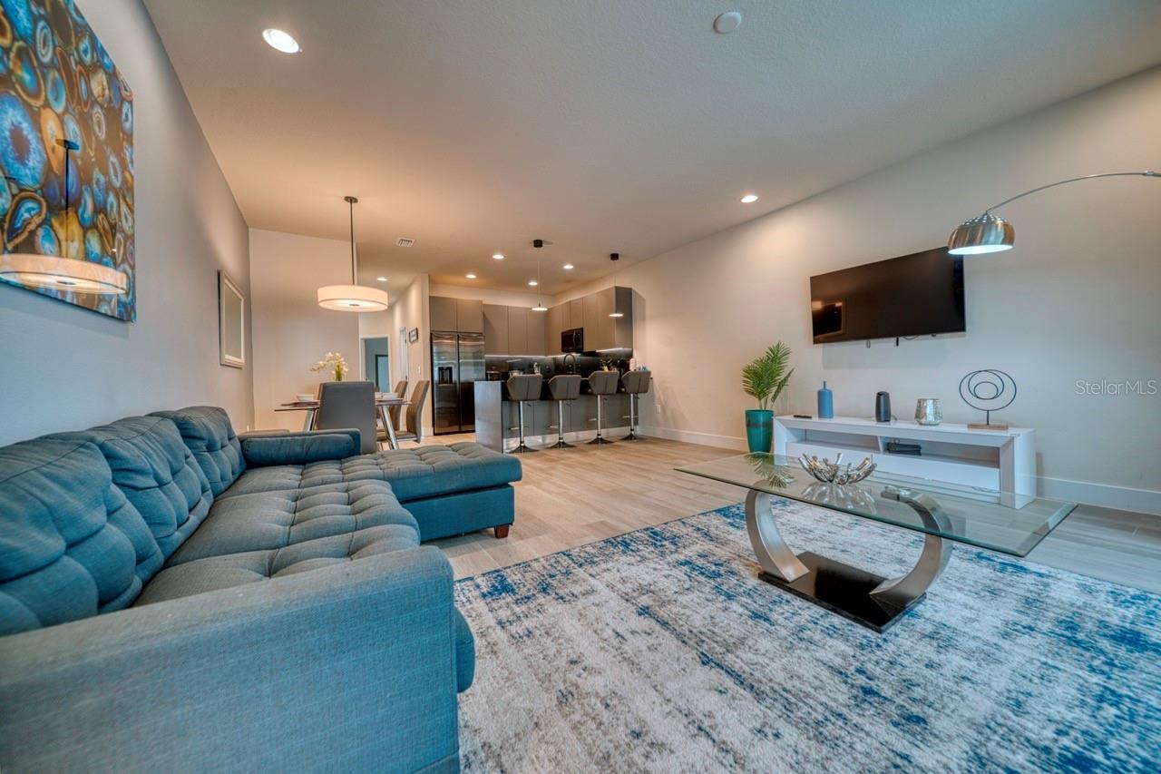 Image 14 of 52 For 17352 Blessing Drive