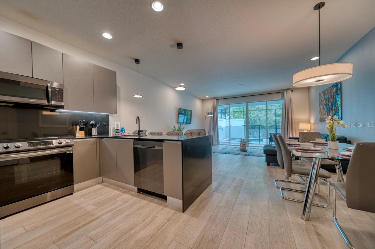 Image 22 of 52 For 17352 Blessing Drive