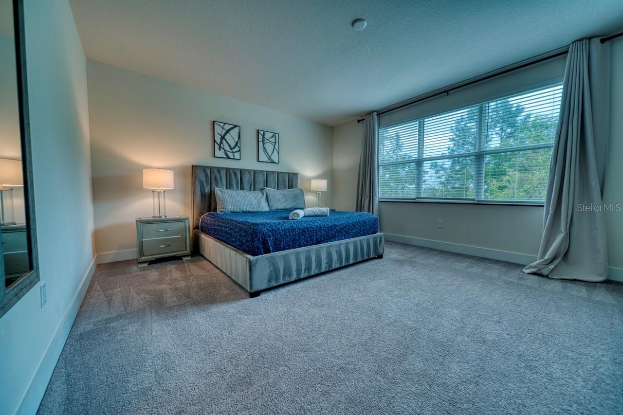 Image 34 of 52 For 17352 Blessing Drive