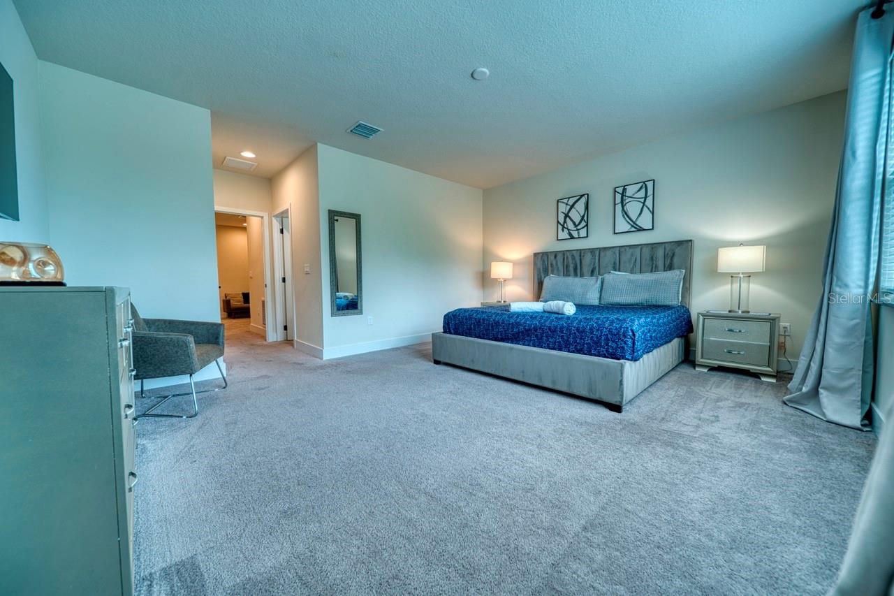 Image 35 of 52 For 17352 Blessing Drive