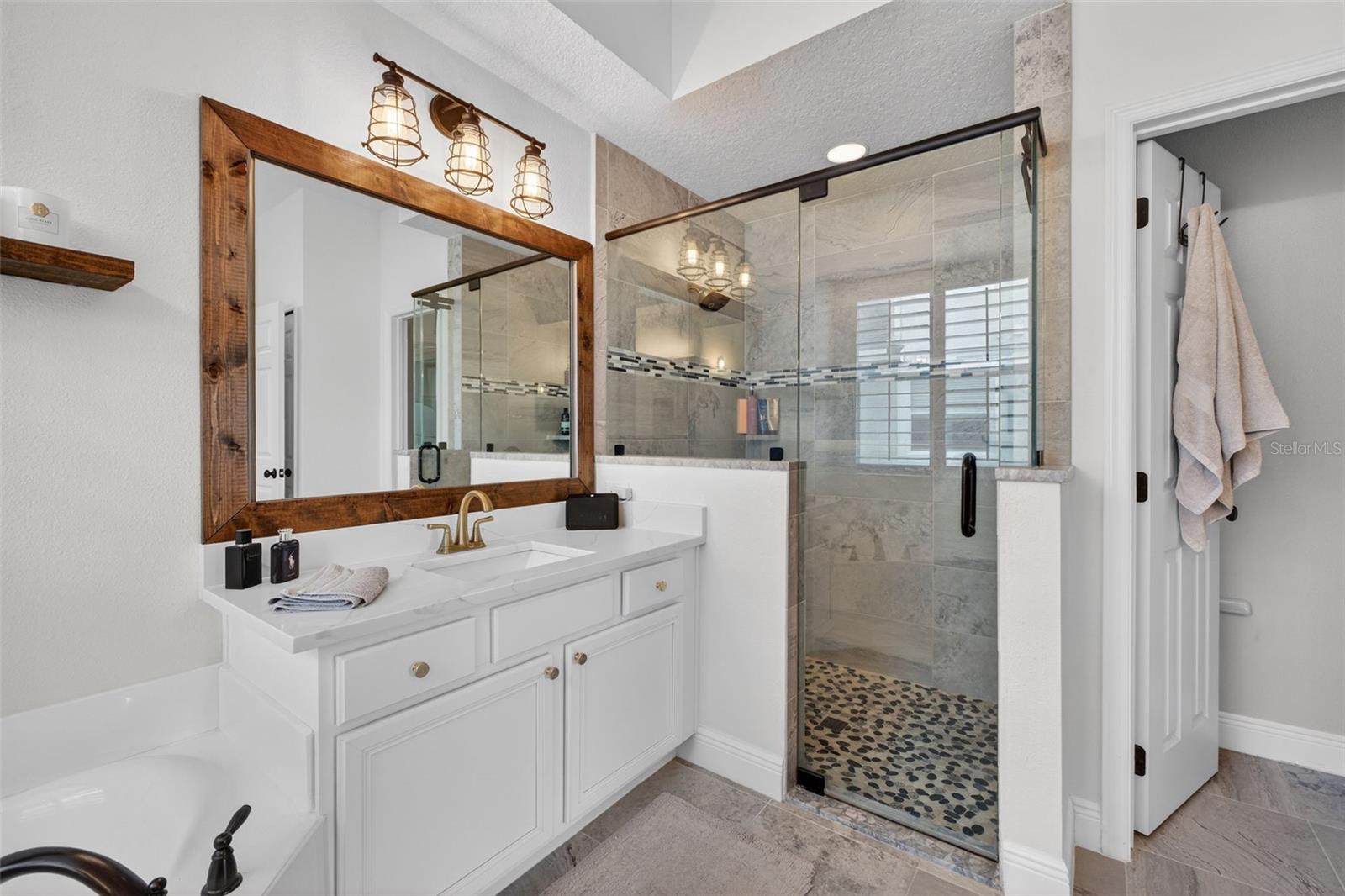 Image 27 of 40 For 2511 Water Valley Drive