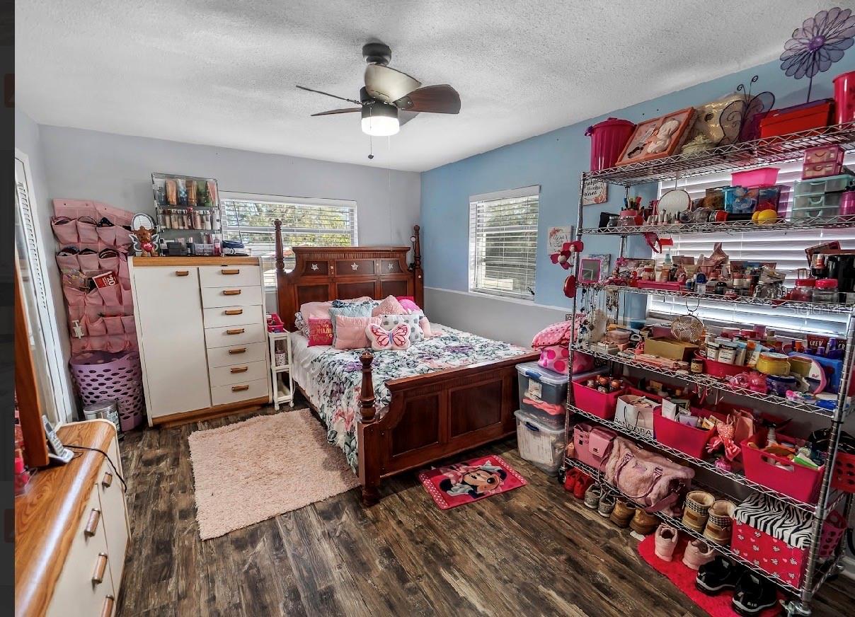 Image 11 of 25 For 5516 Sedgefield Street