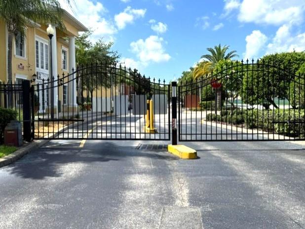 Image 19 of 19 For 10831 Windsor Walk Drive 311