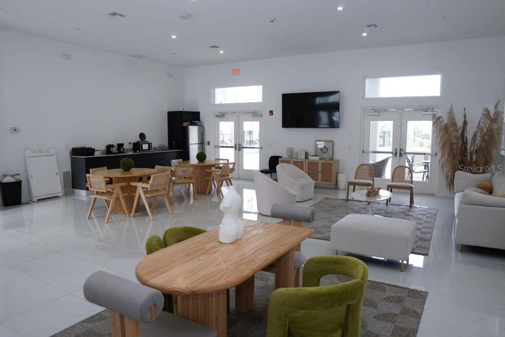 Image 12 of 16 For 1210 Southstation Place 303