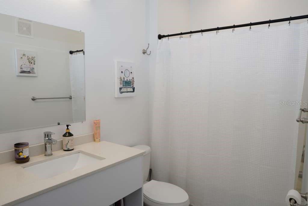 Image 8 of 16 For 1210 Southstation Place 303