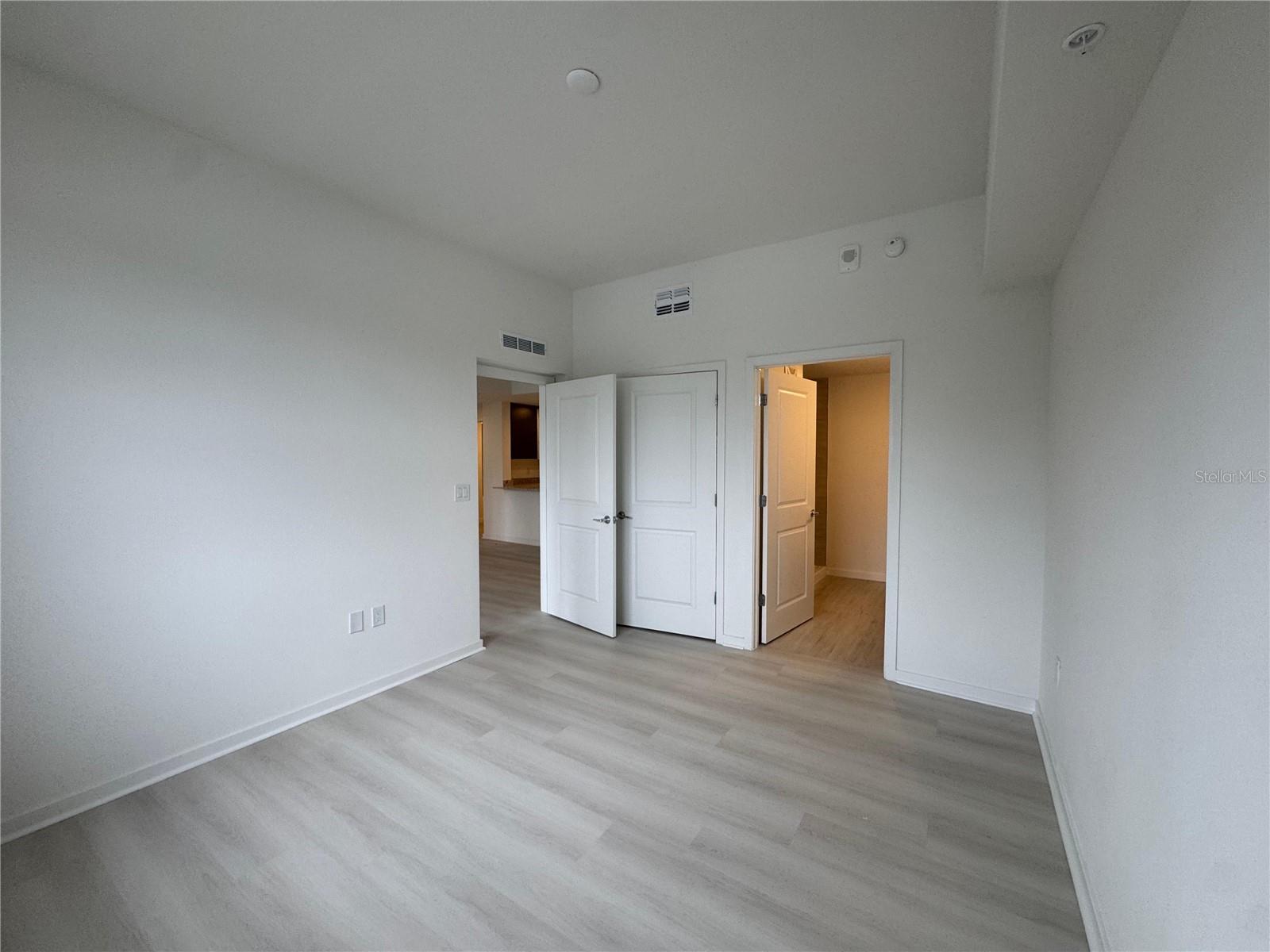 Image 12 of 28 For 5579 Millenia Park Blvd # 124  124